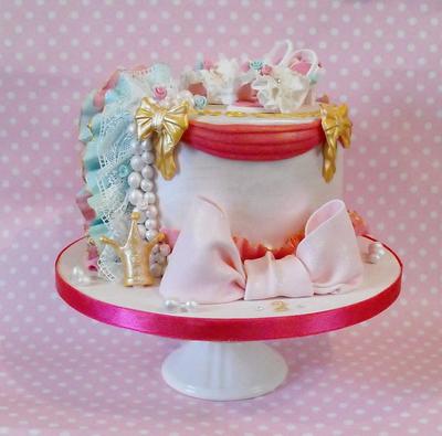 Pretty little shoes and frills birthday cake - Cake by Dee