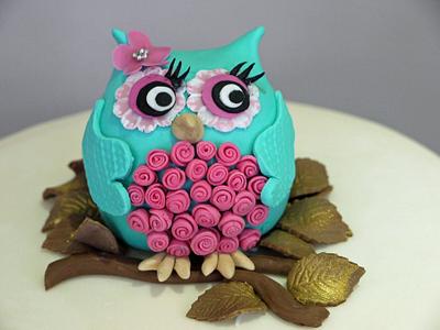 Mummy Owl and Owlets Baby Shower Cake - Cake by Scrummy Mummy's Cakes