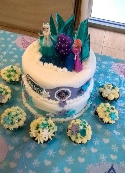 Frozen Elsa & Anna - Cake by Emily Lovett