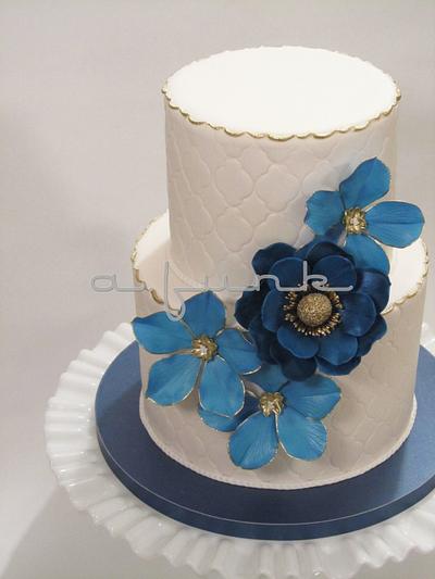 Bleu Flowers Cake  - Cake by afunk