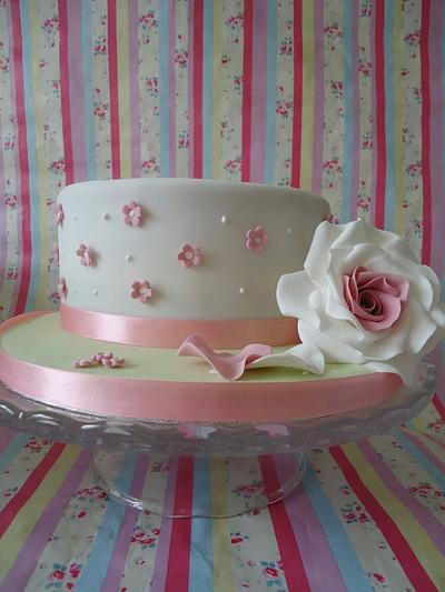 Giant Rose cake - Cake by Daniela