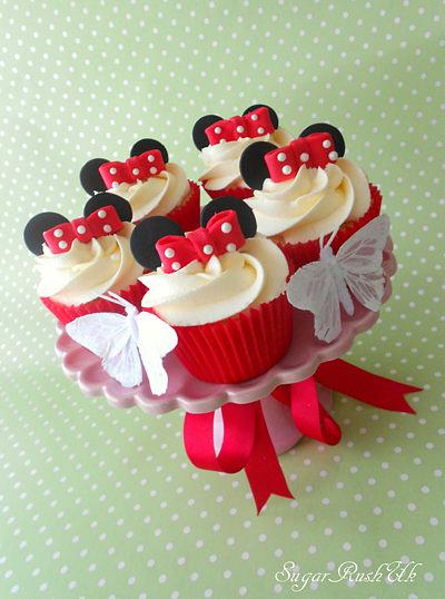 Minnie Mouse Cupcakes - Cake by Syma