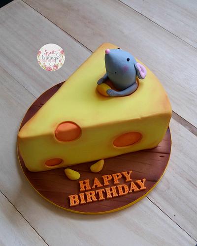 Mouse and Cheese! - Cake by Lulu Goh