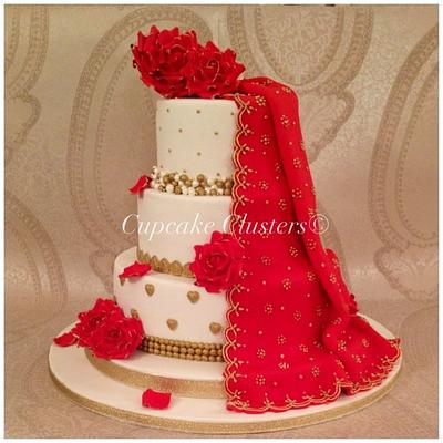 Draped indian wedding cake - Cake by Cupcakeckusters