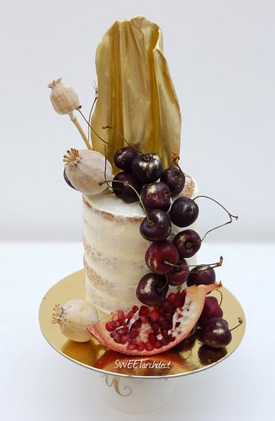 Semi-naked cake  - Cake by SWEET architect