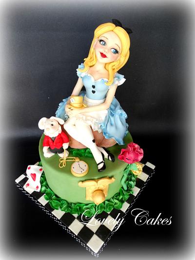 Alice in Wonderland - Cake by Lovely Cakes di Daluiso Laura