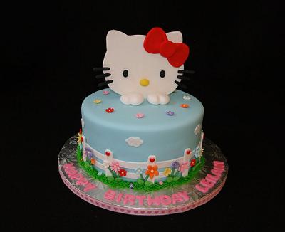 Hello Kitty - Cake by Elisa Colon