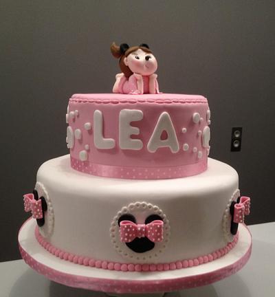 Mouse Little Girl Cake - Cake by TRÈS MIGNON