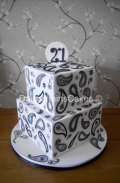Black and white paisley  - Cake by Daisychain's Cakes