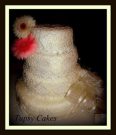 lace fondant wedding cake - Cake by tupsy cakes