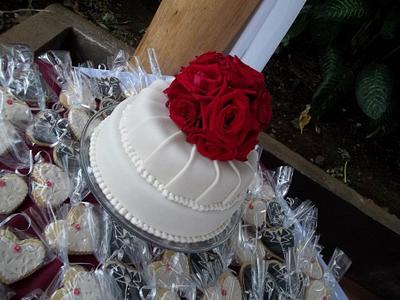 Pleated Rose Wedding Cake - Cake by N&N Cakes (Rodette De La O)