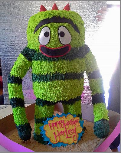 Brobee 3D cake - Cake by Crys 