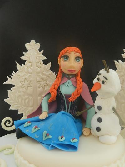 Anna and Olaf - Cake by Dolce Sorpresa