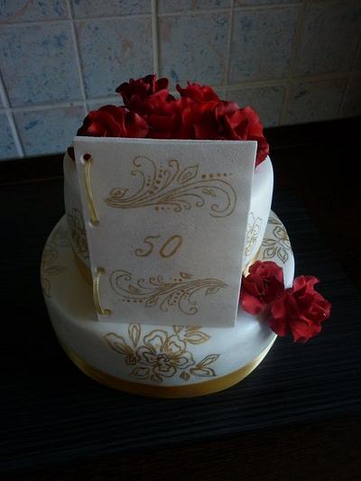 White and gold cake - Cake by marta
