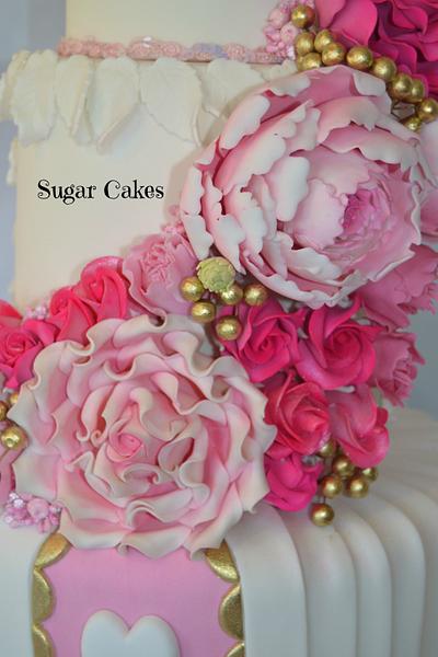 Splashes of Summer Berries  - Cake by Sugar Cakes 