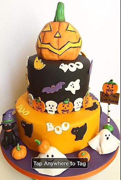 Halloween Cake - Cake by Shafaq's Bake House
