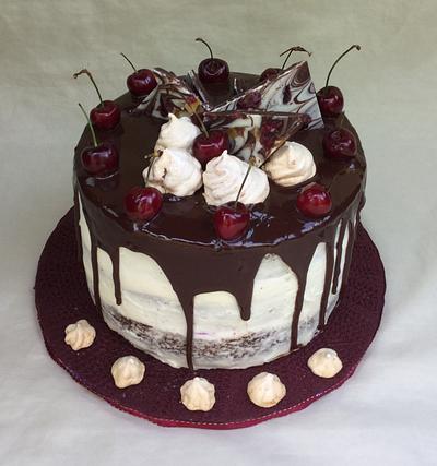 Drip cake  - Cake by Goreti