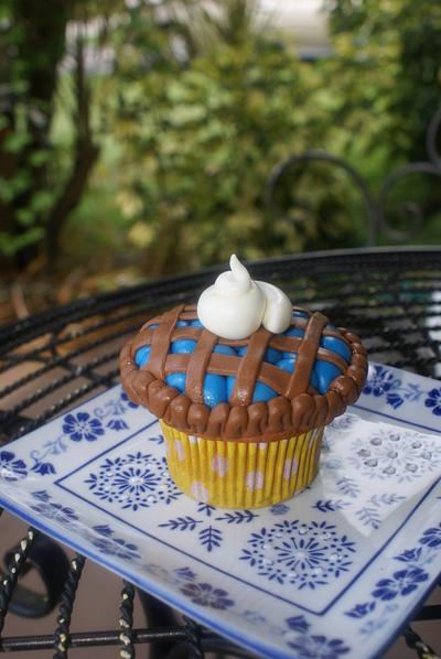 Blueberry Pie cupcake - Cake by The Doughgirl Bakery