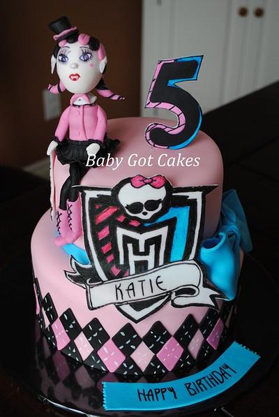 Draculaura Monster High Theme - Cake by Baby Got Cakes