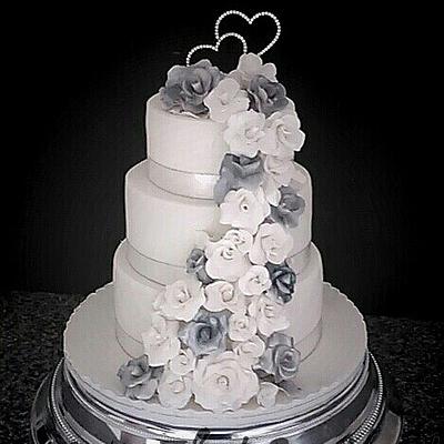 silver and white wedding cake - Cake by cake that Bradford