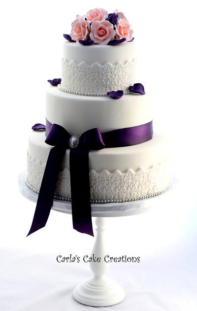 Vintage lace wedding cake - Cake by Carla
