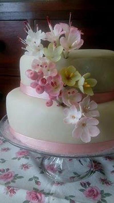 Marzipan Cake with cherry blossom flowers - Cake by Sonia de la Cuadra
