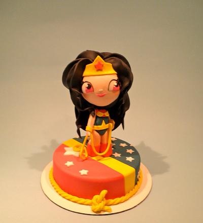 Wonder woman - Cake by Torta Express 