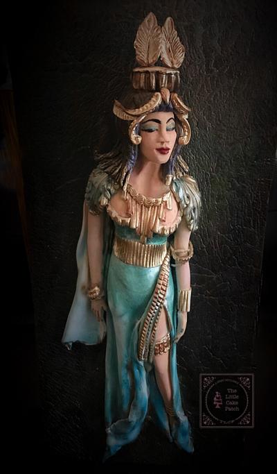 Queen Tiye for Egypt Land of Mystery Collaboration - Cake by Joanne Wieneke