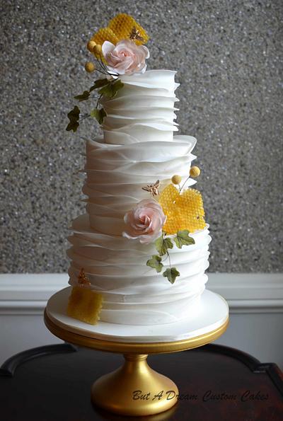 Honey Bee Cake - Cake by Elisabeth Palatiello