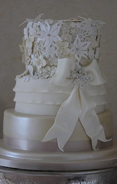 3D Lace Wedding Cake - Cake by V.S Cakes