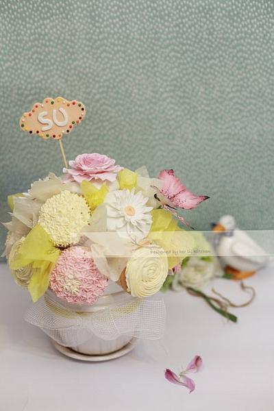 Spring Cupcakes bouquet - Cake by Her lil kitchen