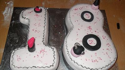 18th Birthday cake with makeup - Cake by Lynette Conlon