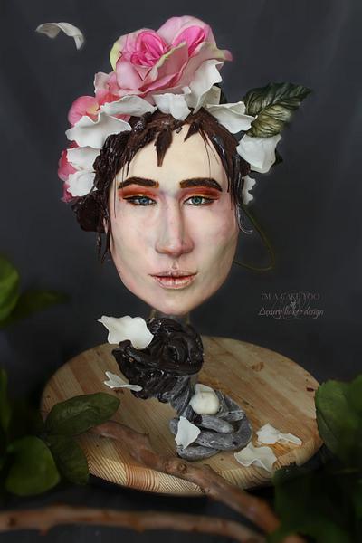 WOMAN'S FACE - Cake by Erandeny Cuevas