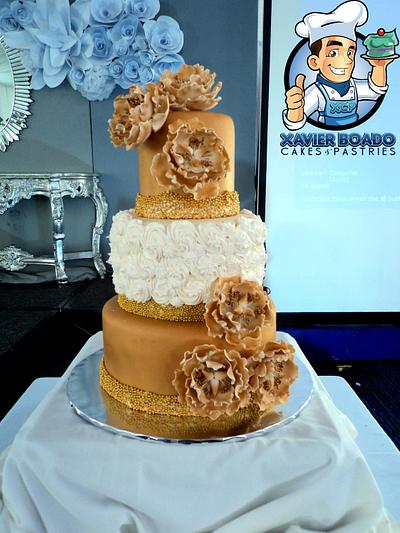 Champagne inspired wedding cake - Cake by Xavier Boado