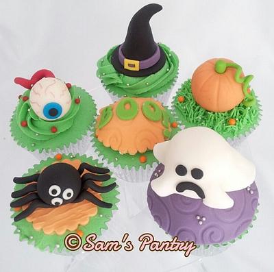 Halloween Cupcakes - Cake by Ashling