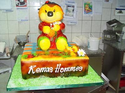 Birthday Cakes By Opera Paris kuwait - Cake by OperaKuwait