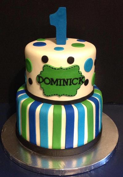 1st Birthday Cake  - Cake by Tracy's Custom Cakery LLC