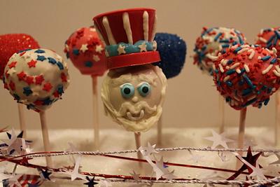 4th of July Cakepops - Cake by carolyn chapparo