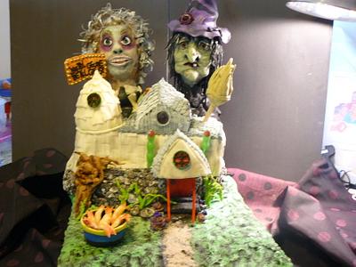 beetlejuice & his cuzion  - Cake by gail