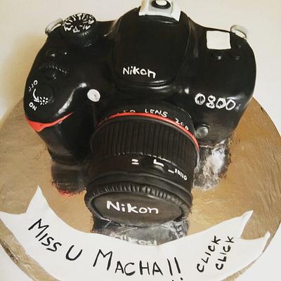 Camera cake  - Cake by Cupallicakeku 