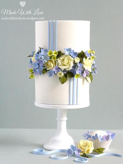 Blue Hydrangea and Roses Cake - Cake by Pamela McCaffrey