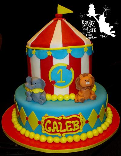 Circus themed cake - Cake by Happy As A Lark Cake Creations