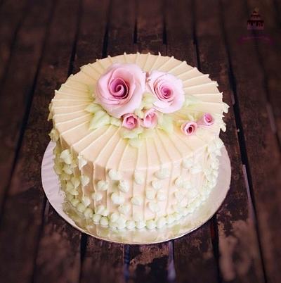 Buttercream and roses - Cake by Pretty Special Cakes
