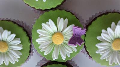 Gerbera Cupcake. - Cake by Sugar&Spice by NA