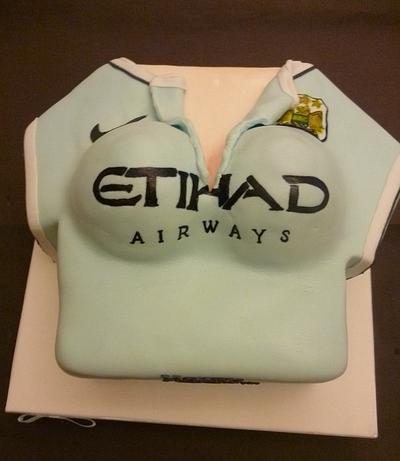 Football Fanatic - Cake by Essentially Cakes