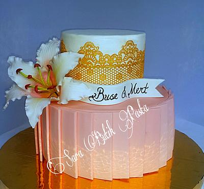 Lily cake - Cake by Meral Yazan 