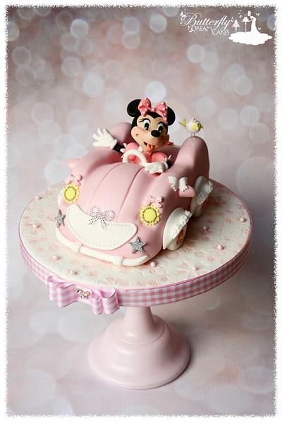 Minnie Mouse  - Cake by Julie