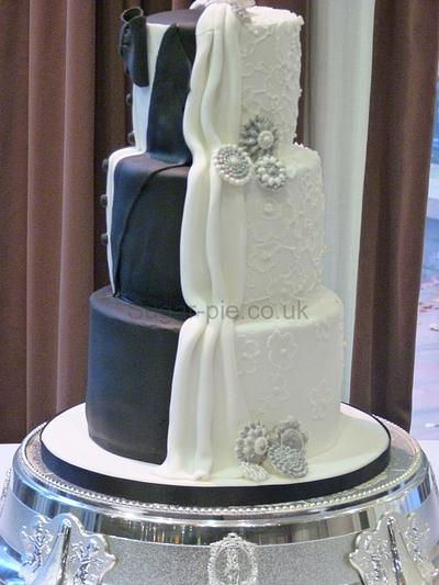 Bride & Groom cake  - Cake by Sugar-pie