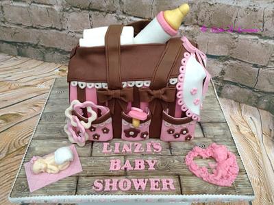 Baby Shower - Cake by Sweet Lakes Cakes
