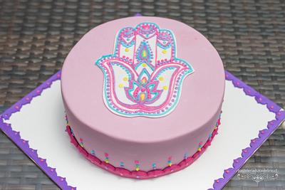 Hamsa Hand, Mandala Cake - Cake by Dulce Delirio